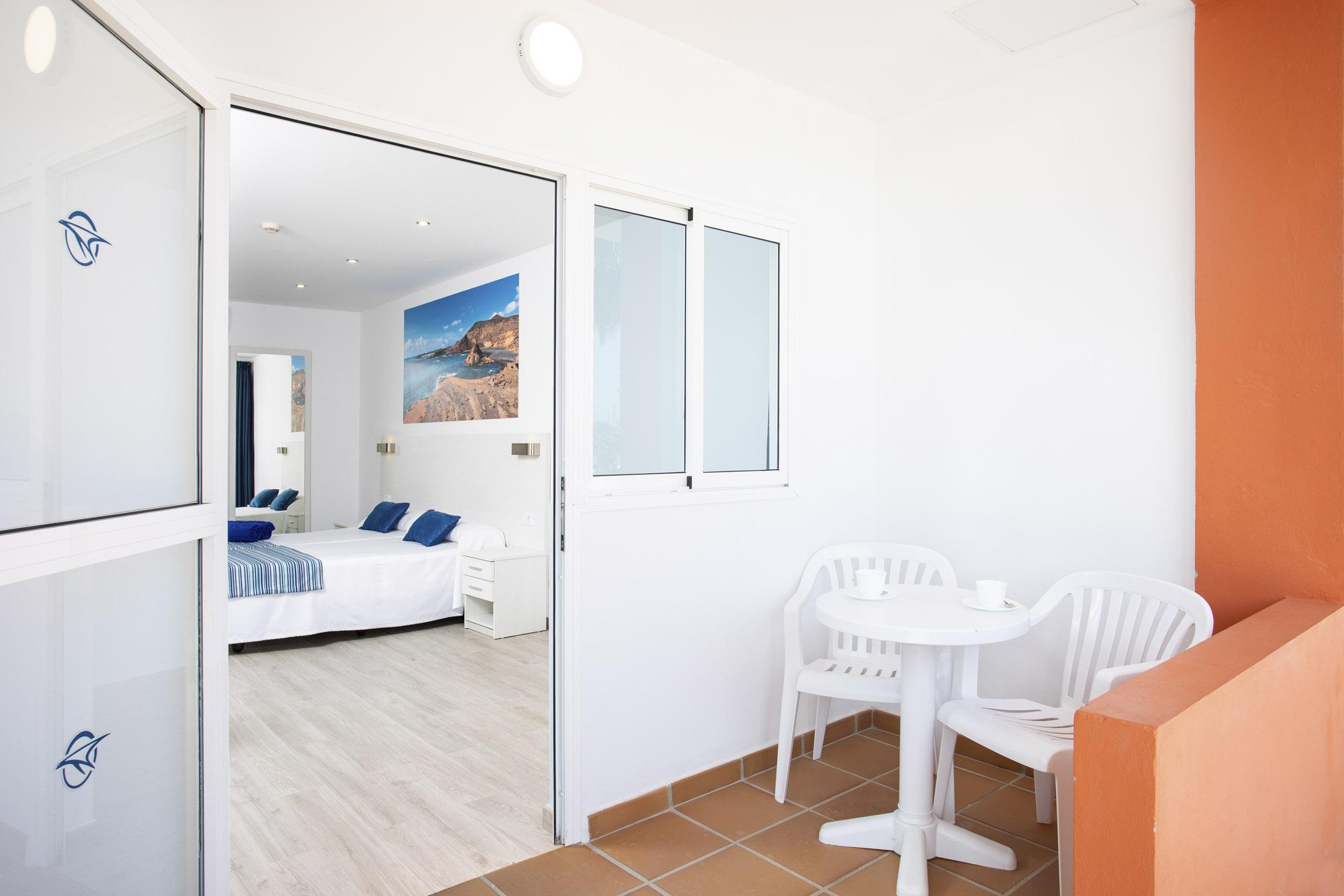 Globales Costa Tropical Apartment Costa De Antigua Exterior photo