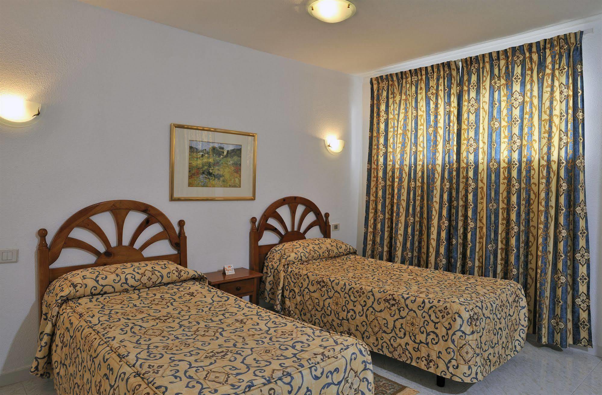 Globales Costa Tropical Apartment Costa De Antigua Room photo